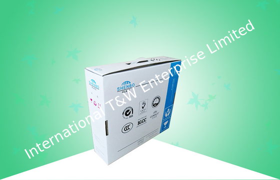 Un buen precio. Cajas de empaquetado del papel acanalado, caja de regalo plástica de la manija con final brillante en línea
